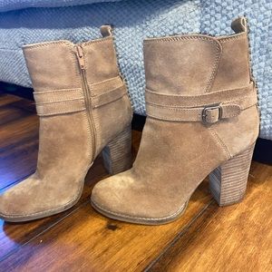 Lucky Brand Latonya Women’s Ankle Boots Brown Suede Size 7.5
